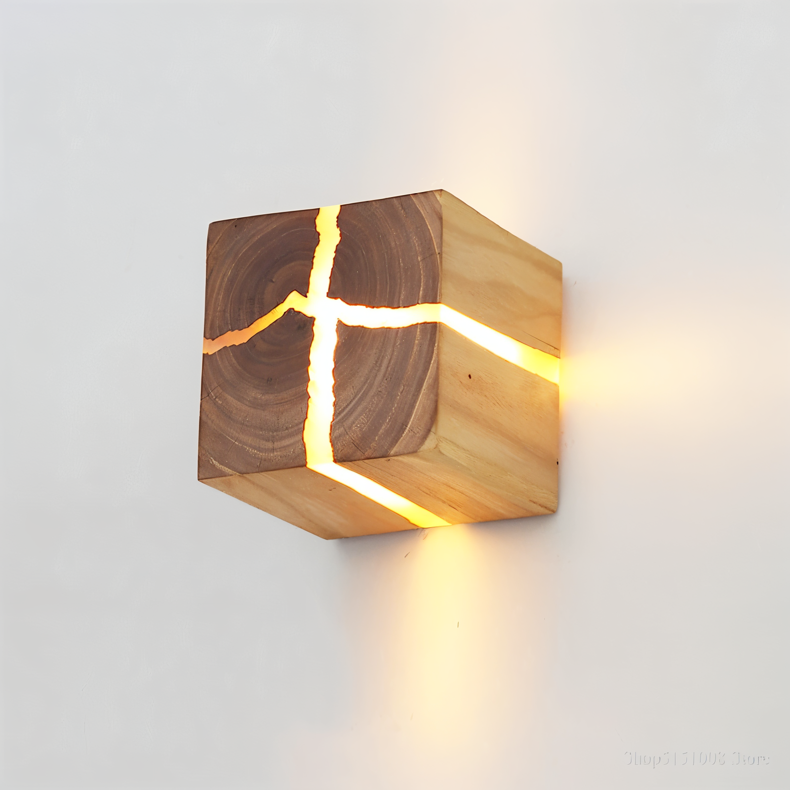 Homora Quad Crackle Wooden Wall Light – Modern Ambient Wall Lamp