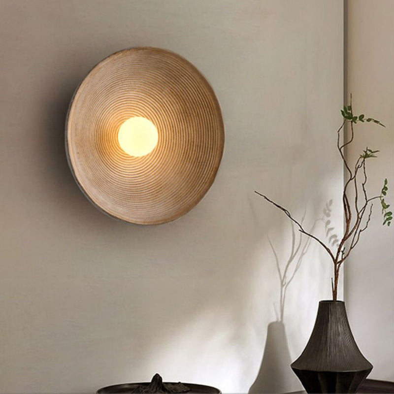 Textured Bowl Wall Light – Natural Brass Wall Sconce