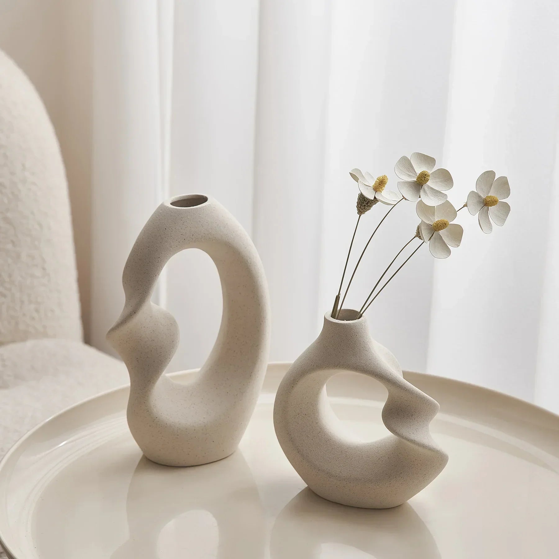 Sculptural Ceramic Vase – Neutral Beige Abstract Décor