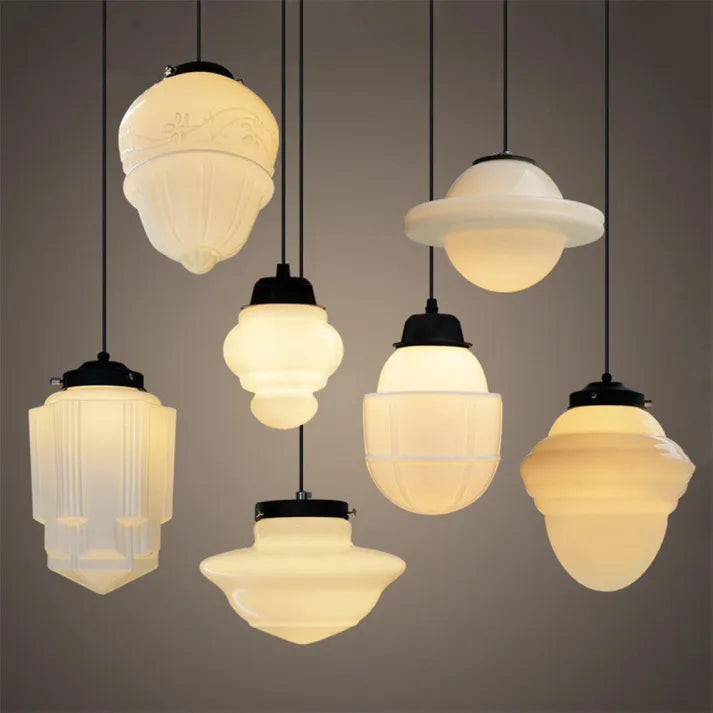Elegant Glass Pendant Light – Vintage-Inspired Kitchen Island Fixture