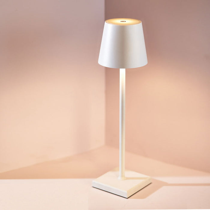 Modern Colourful Table Lamp – Rechargeable LED Lighting in Contemporary Hues
