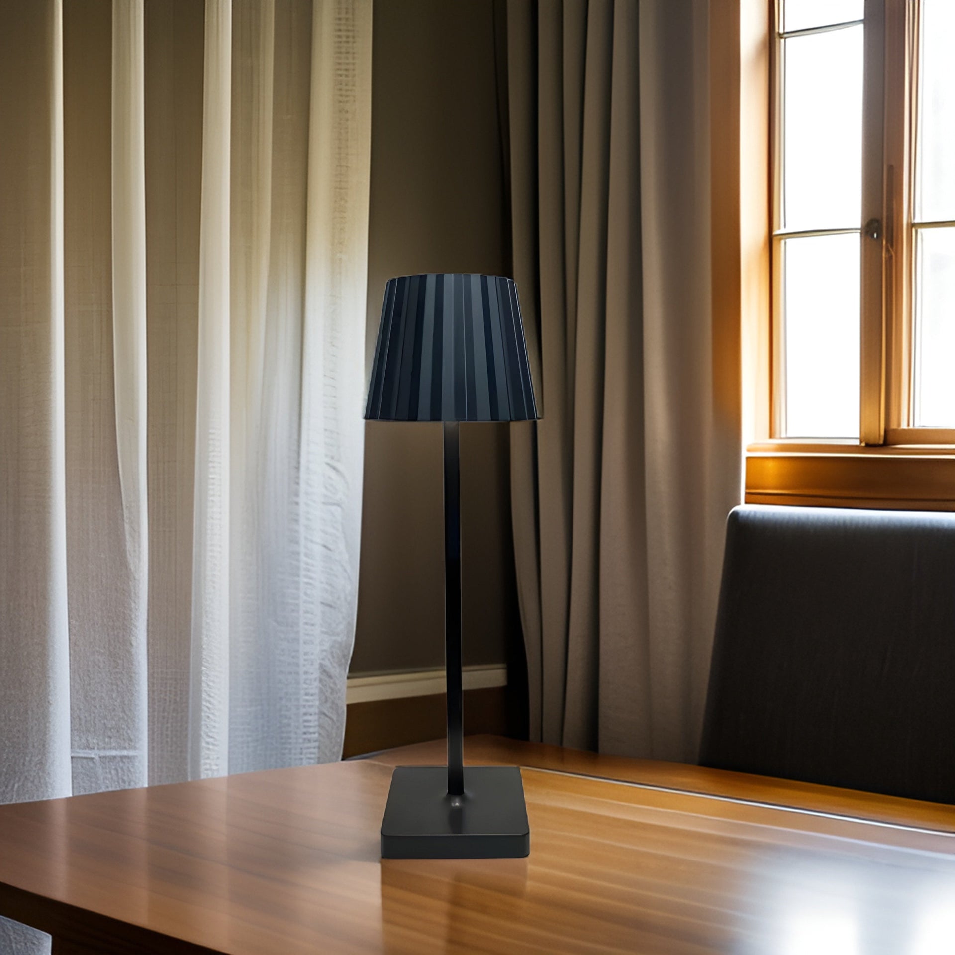 Contemporary Table Lamp – Refined Lighting for Modern Interiors